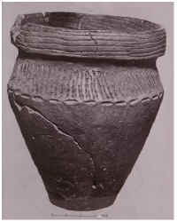 Pot_Rhiw.jpg (73756 bytes)