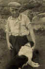 ifan_jones_03.jpg (57799 bytes)
