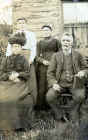 teulu_pant.jpg (52433 bytes)