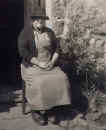 ann_blawdty.jpg (39761 bytes)