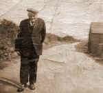 william_roberts_ty_rhyd.jpg (52603 bytes)