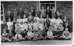Plant_Ysgol_rhiw_2.jpg (104269 bytes)