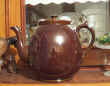 teapot_stuart.jpg (38103 bytes)